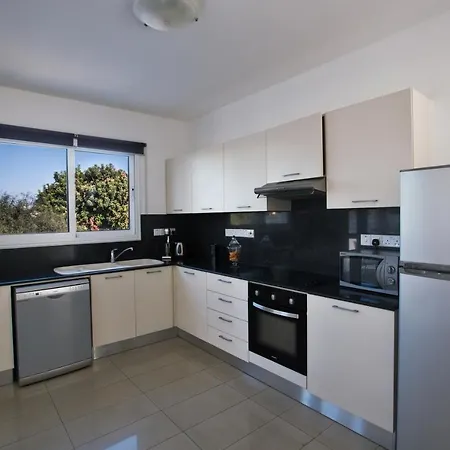 别墅 Flouressia Gardens 普罗塔拉斯