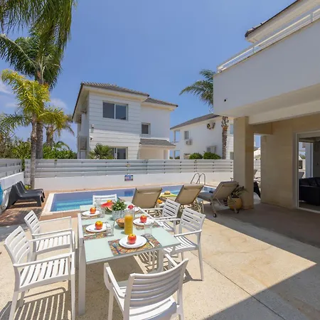 Flouressia Gardens 普罗塔拉斯