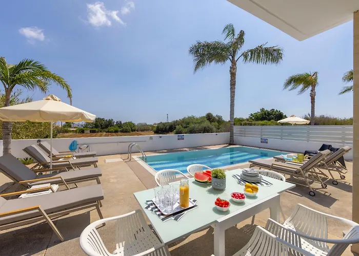 Flouressia Gardens * Protaras